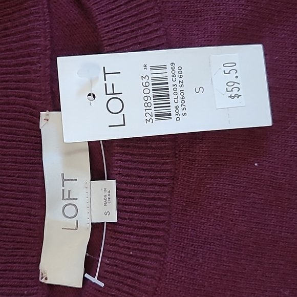Loft sweater - Brand New! - Picture 2 of 4